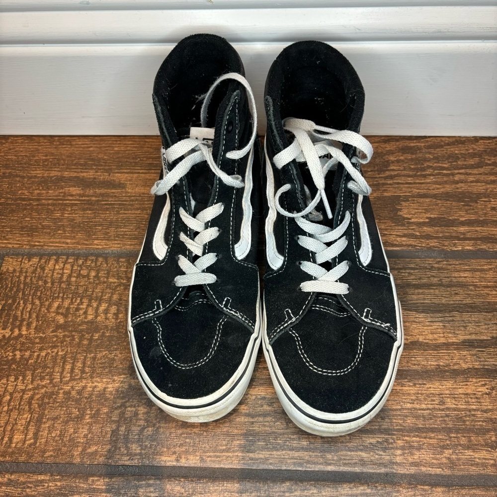 Excellent Condition High Top Vans